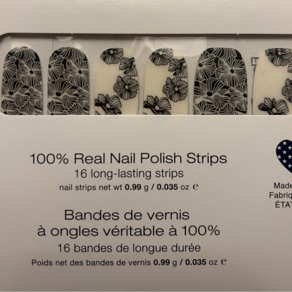 Color Street FLOWER POWER - Picture 3 of 3